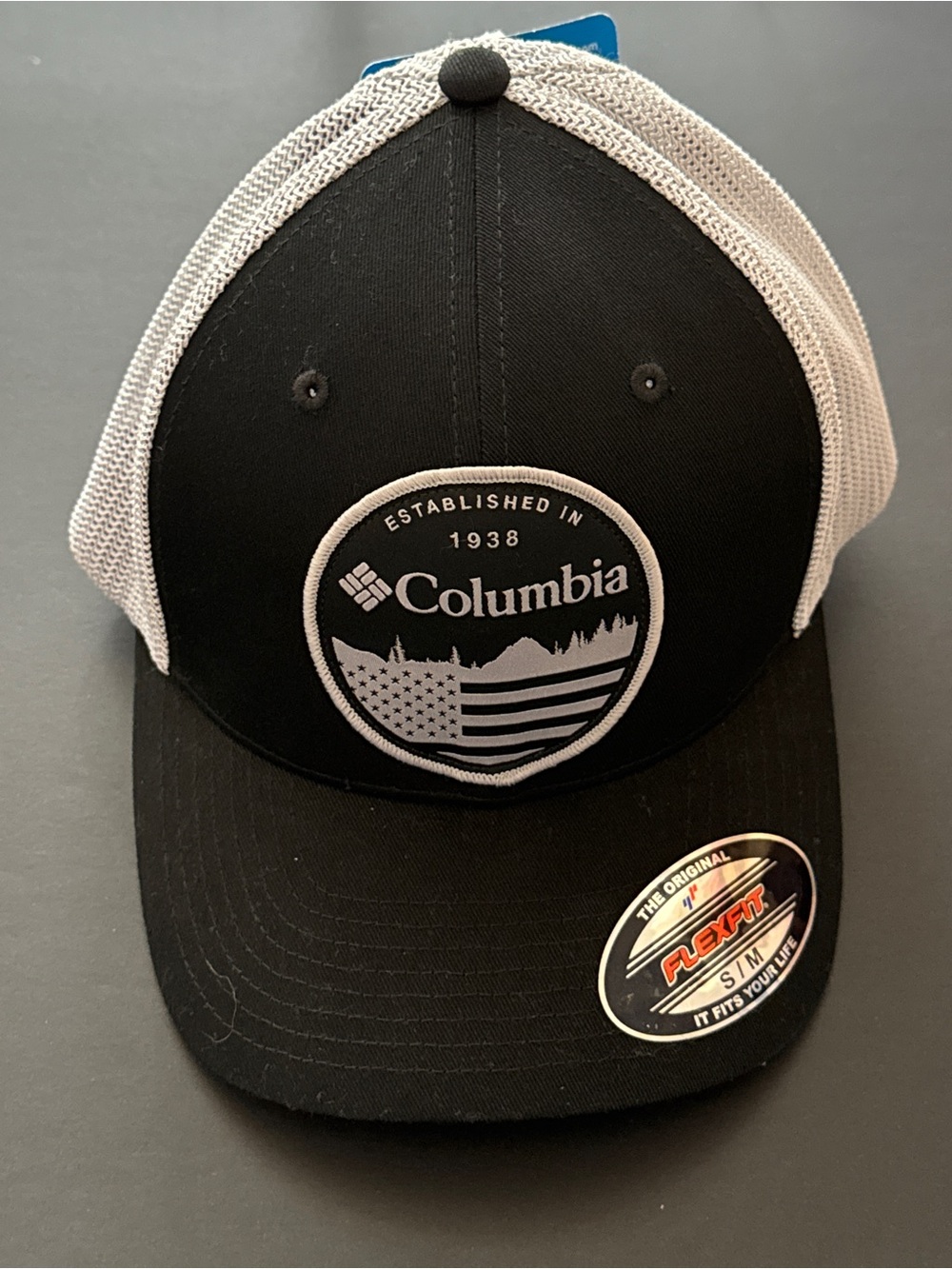 Columbia Gray and White Mesh Flexfit Cap - S/M